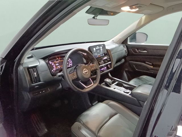 Certified 2024 Nissan Pathfinder SL w/ SL Premium Package AWD/4WD image 11
