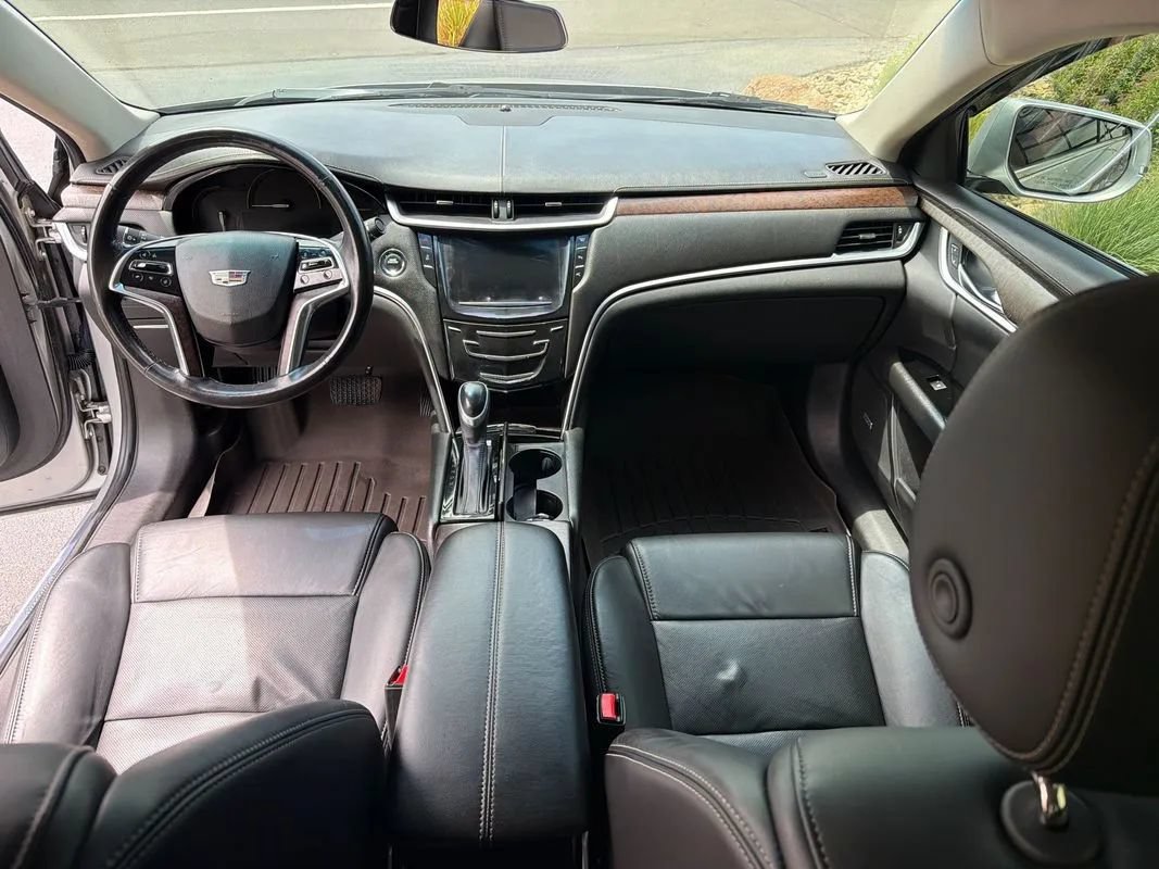 Used 2018 Cadillac XTS Luxury FWD image 13
