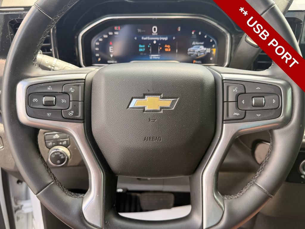 Used 2024 Chevrolet Silverado 1500 LT AWD/4WD image 18
