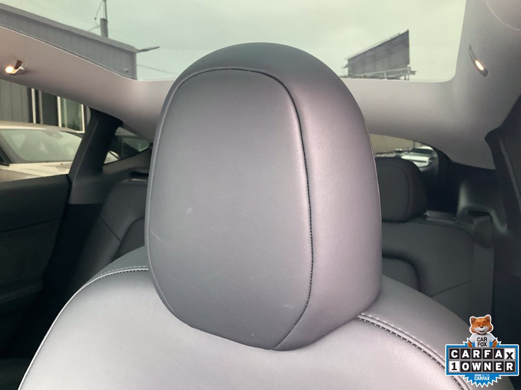 Used 2023 Tesla Model Y Long Range AWD/4WD image 18