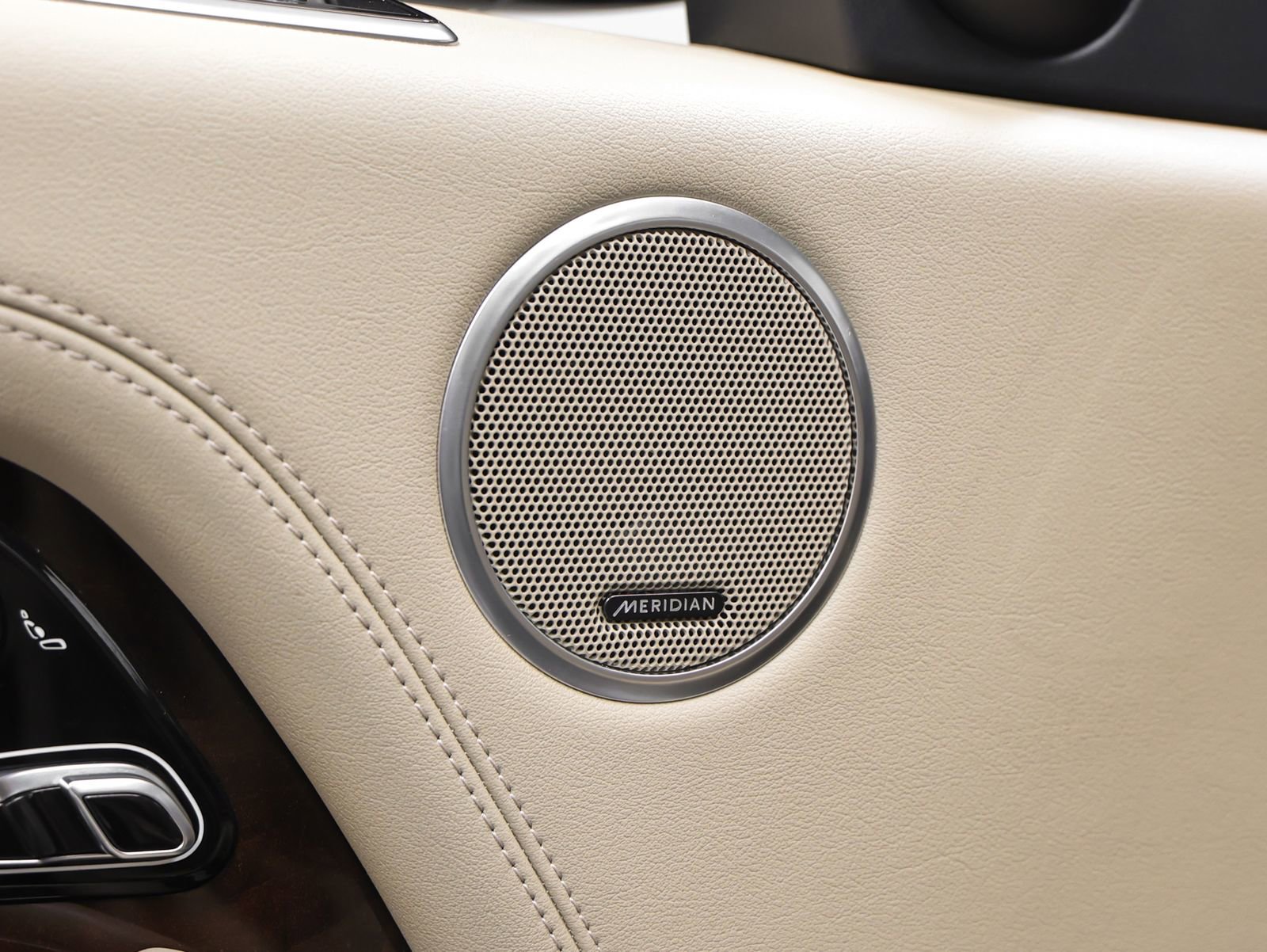 Used 2022 Land Rover Range Rover Westminster Edition AWD/4WD image 45