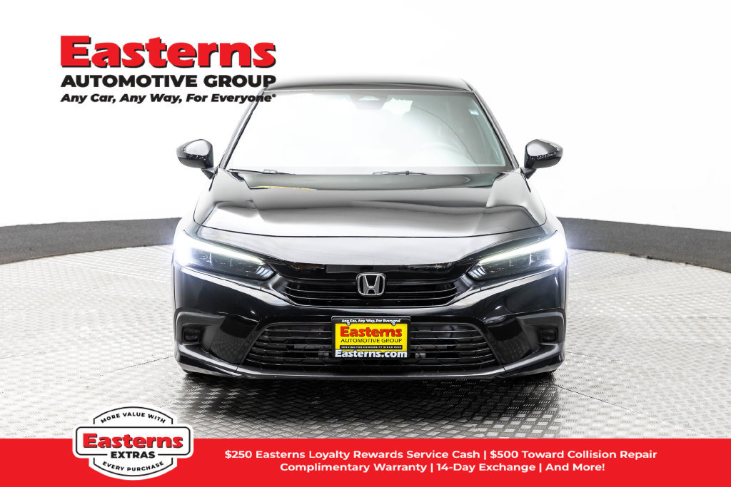 Used 2023 Honda Civic Sport image 3