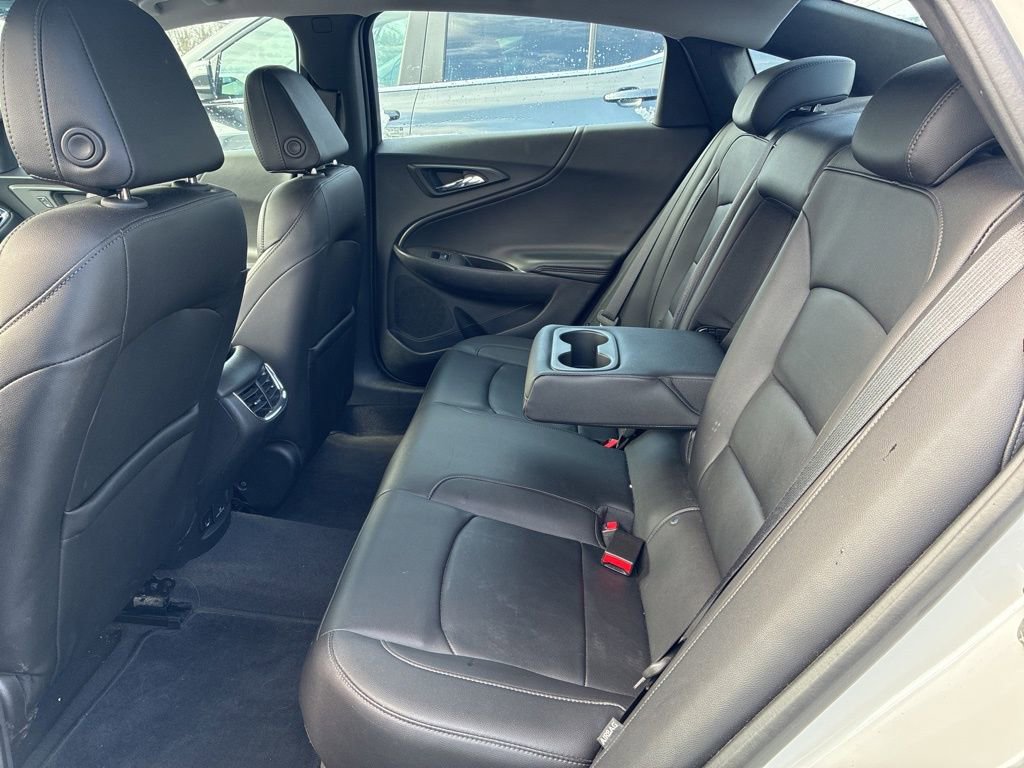 Used 2017 Chevrolet Malibu LT w/ Leather Package image 29