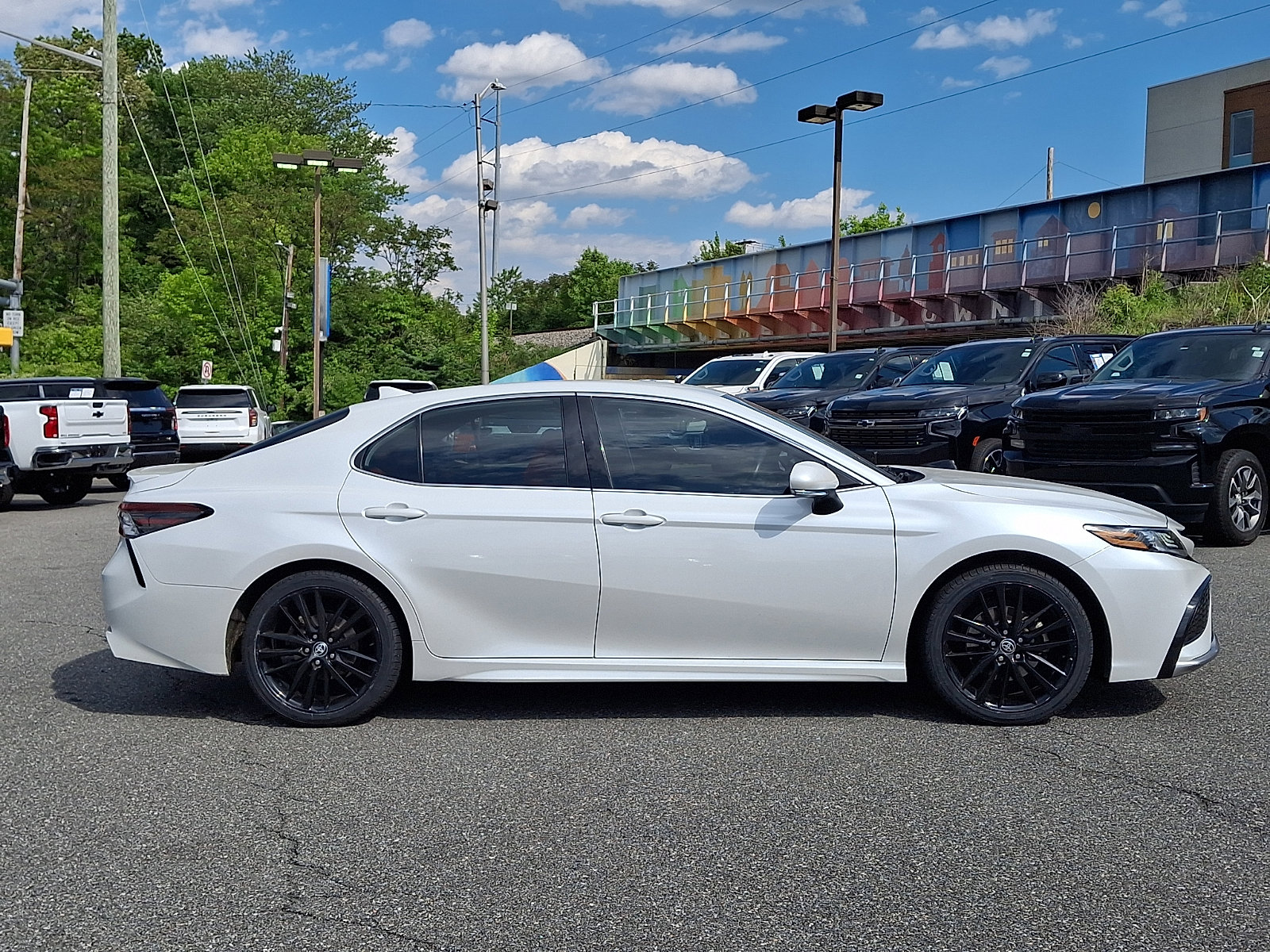 Used 2023 Toyota Camry XSE w/ Cold Weather Package FWD image 7