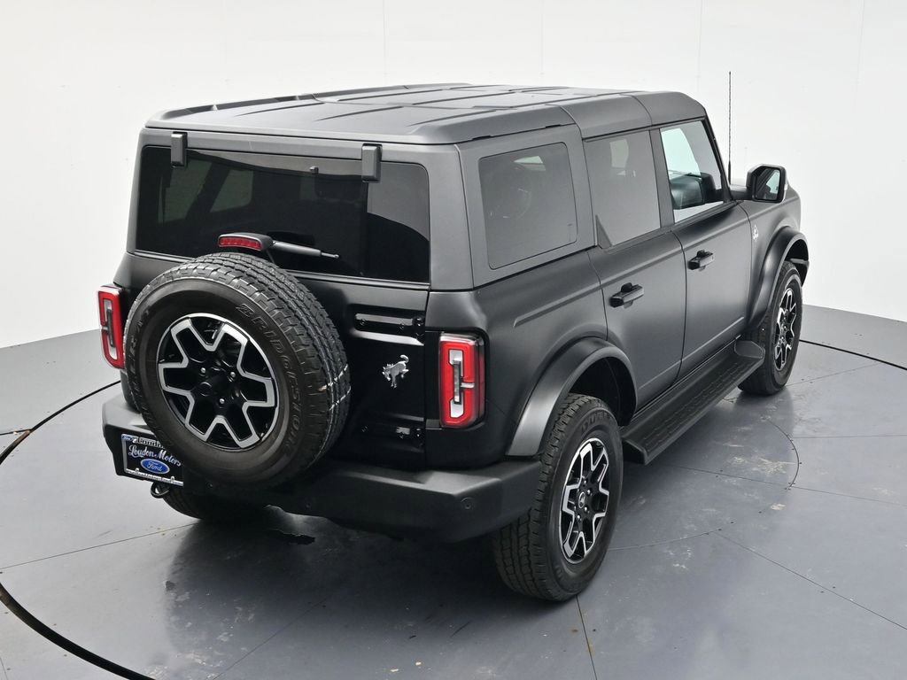 Used 2025 Ford Bronco Outer Banks w/ Matte Film Protection Package AWD/4WD image 42
