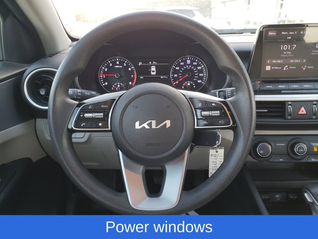 Used 2022 Kia Forte LXS image 12