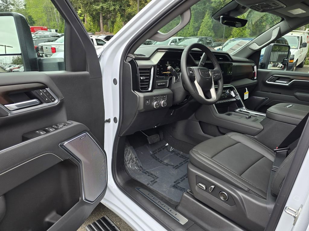 New 2026 GMC Sierra 3500 Denali w/ Denali Reserve Package AWD/4WD image 19