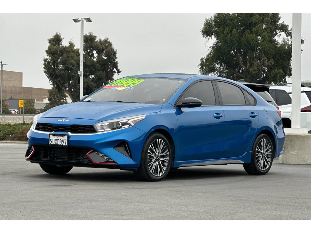 Used 2023 Kia Forte GT-Line w/ GT-Line Premium Package FWD image 8