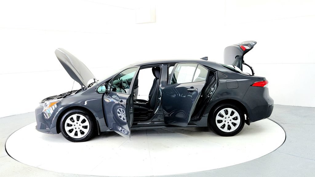Used 2024 Toyota Corolla LE FWD image 10