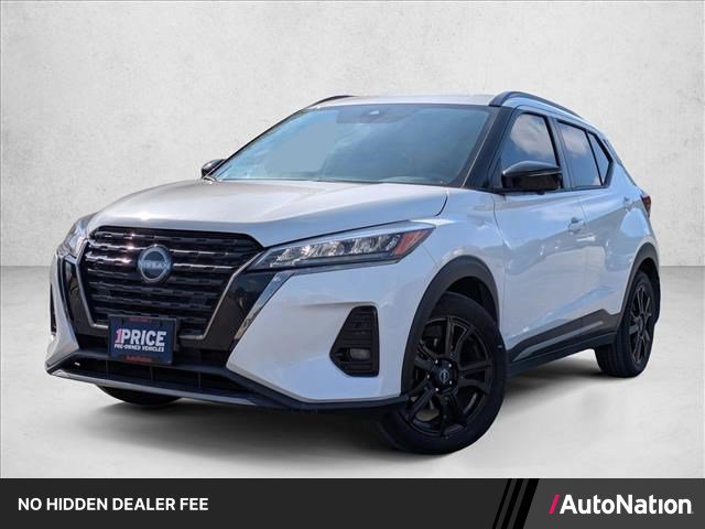 Used 2024 Nissan Kicks SR w/ SR Premium Package FWD image 1