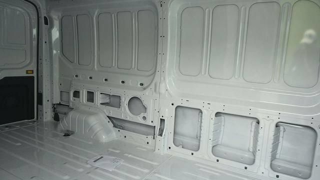 New 2026 Ford Transit 250 148 Medium Roof RWD image 7
