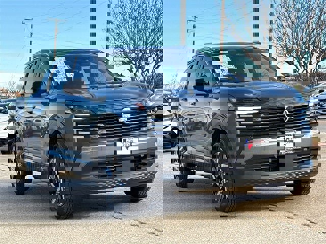 New 2026 Nissan Kicks SV w/ SV Premium Package image 2