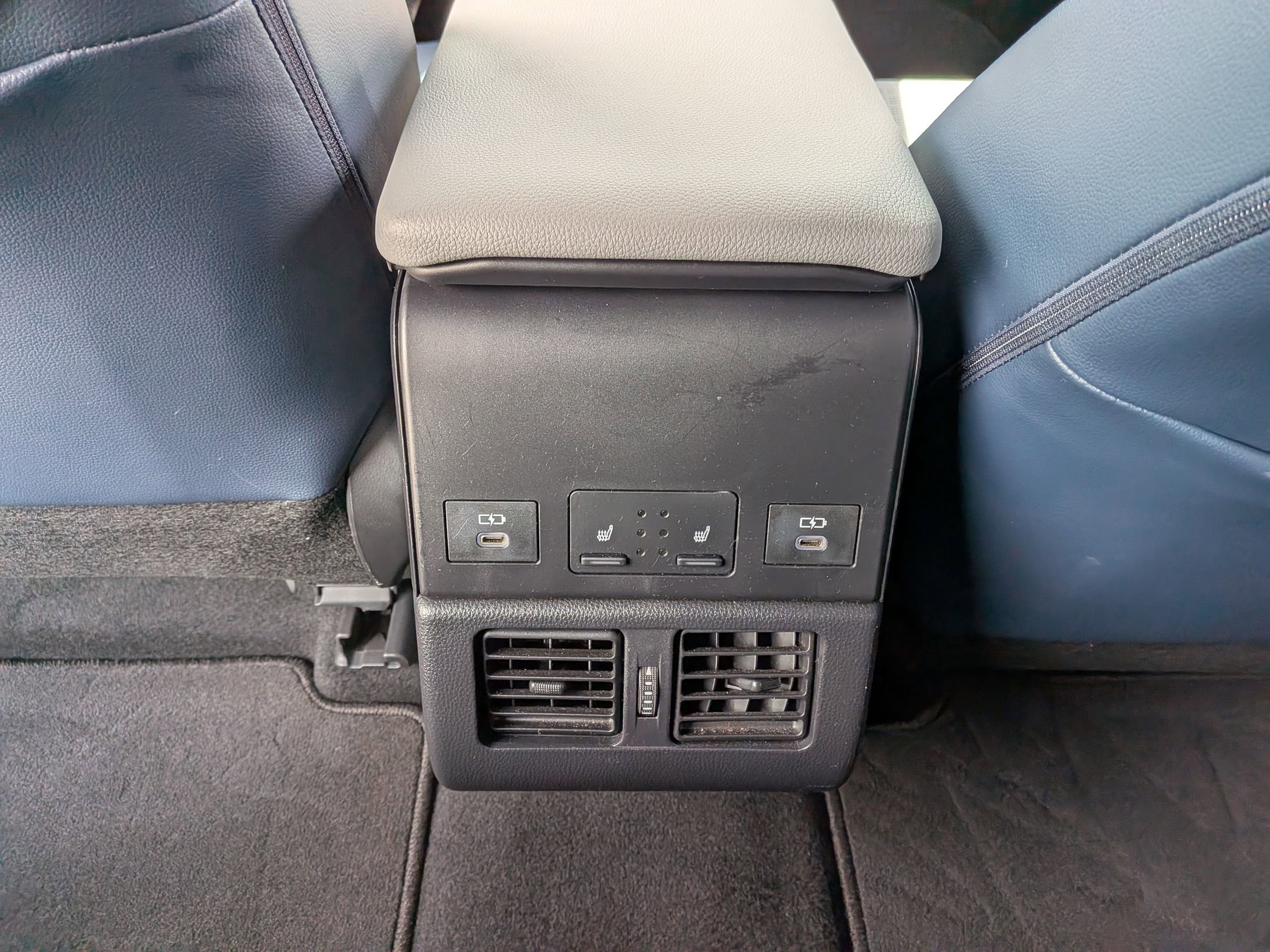 Certified 2023 Subaru Solterra AWD image 27