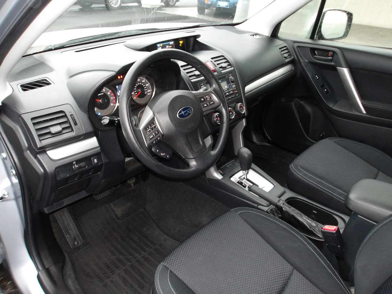 Used 2015 Subaru Forester 2.5i Premium image 9