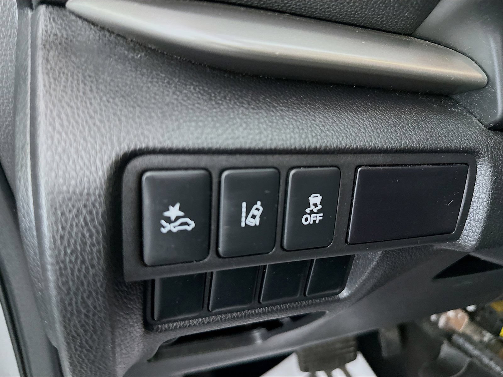 Used 2020 Mitsubishi Eclipse Cross SE AWD/4WD image 10