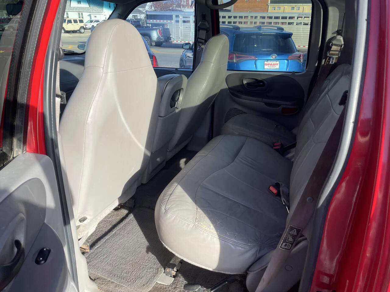 Used 2001 Ford F150 4x4 SuperCrew image 16