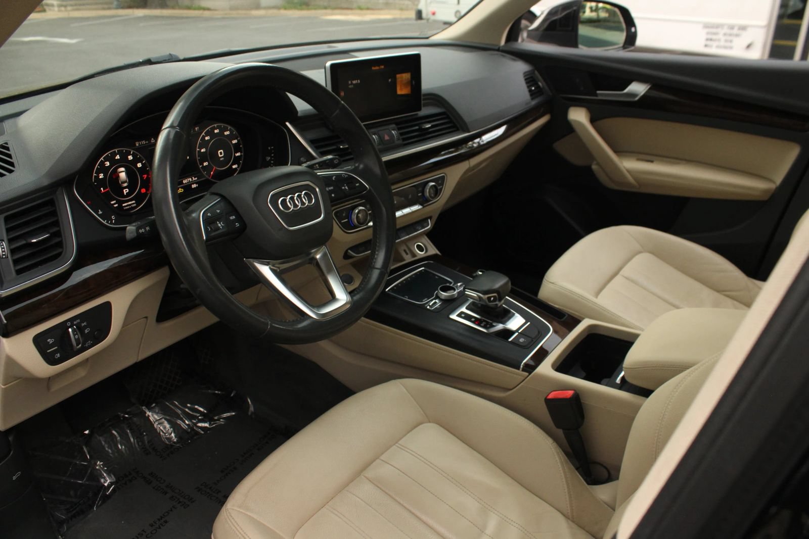 Used 2019 Audi Q5 2.0T Premium Plus AWD/4WD image 13