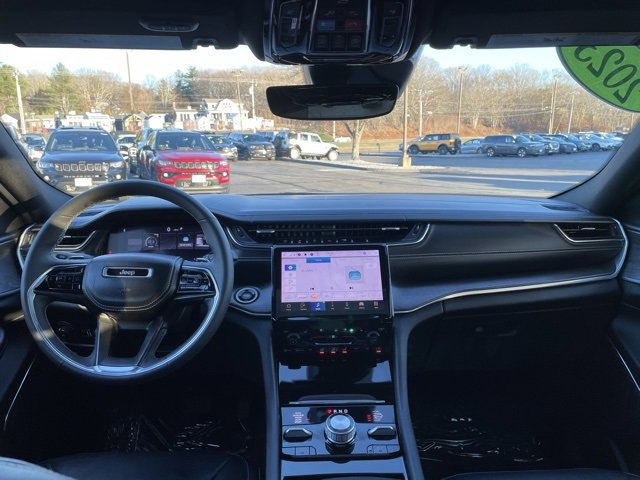 Used 2023 Jeep Grand Cherokee L Overland image 18