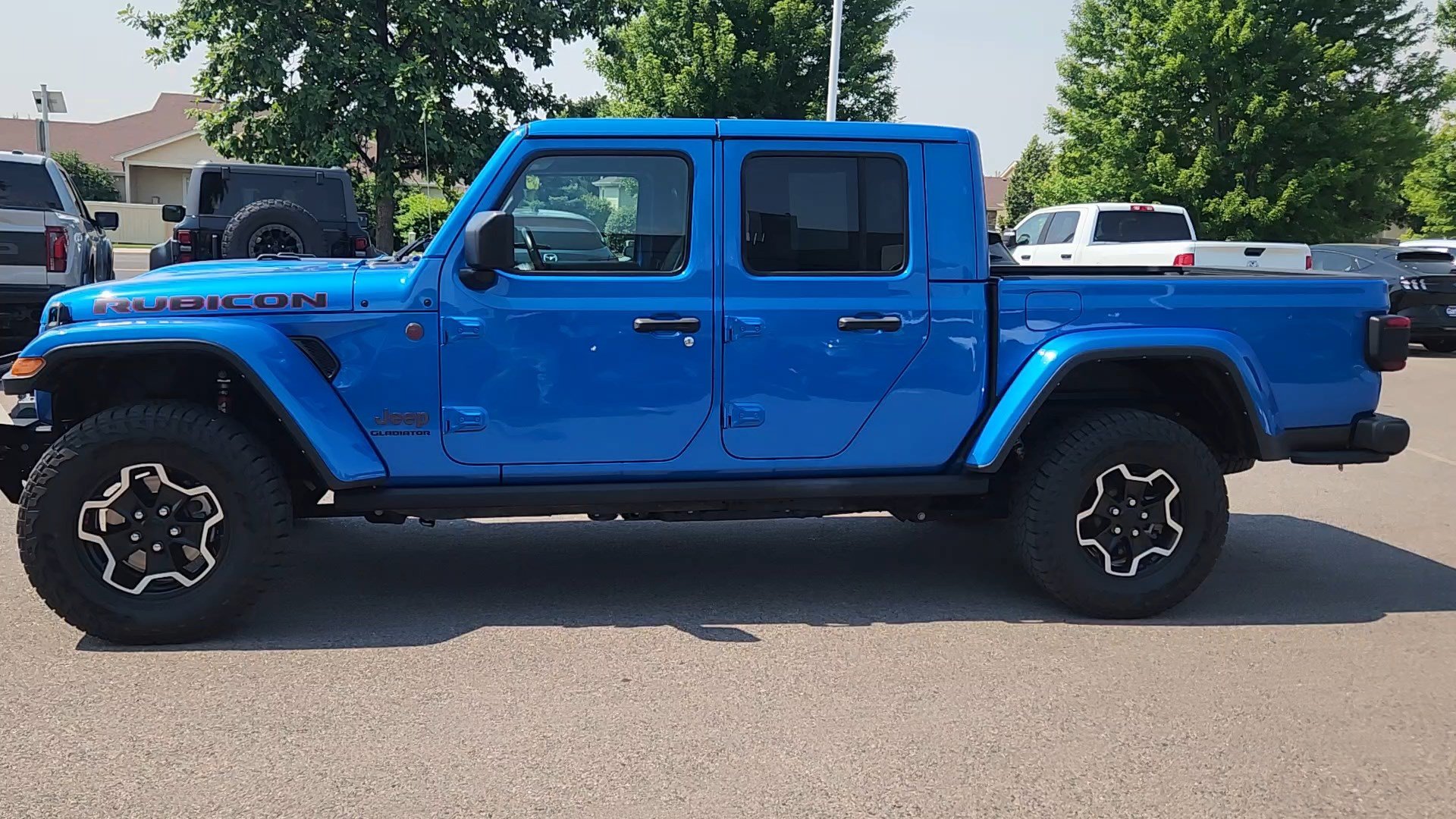 Used 2022 Jeep Gladiator Rubicon w/ LED Lighting Group AWD/4WD image 5