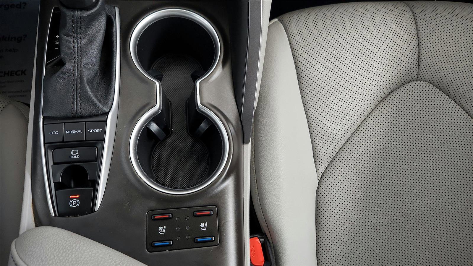 Certified 2023 Toyota Camry XLE w/ Navigation Package image 34