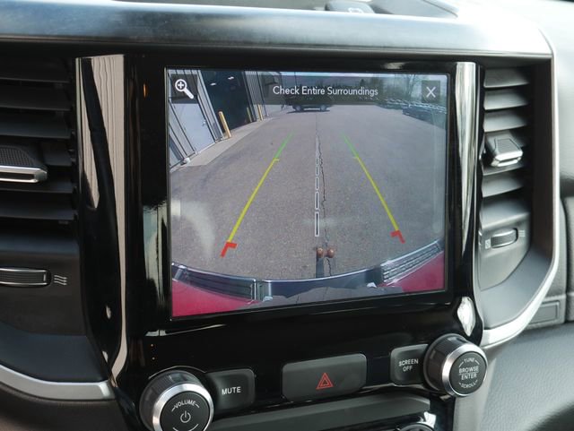Used 2020 RAM 1500 Big Horn AWD/4WD image 4