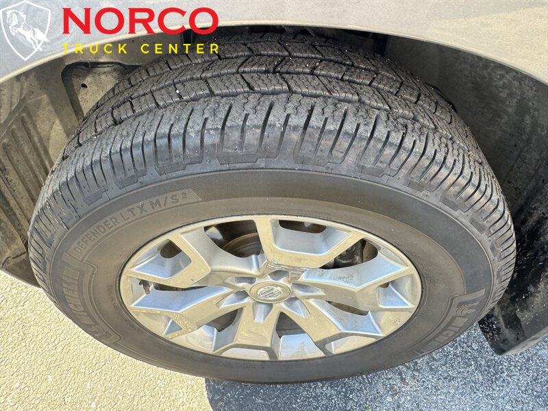 Used 2021 Nissan Frontier SV RWD image 12