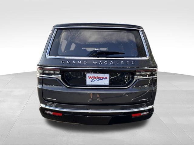 Used 2023 Jeep Grand Wagoneer Series III AWD/4WD image 6