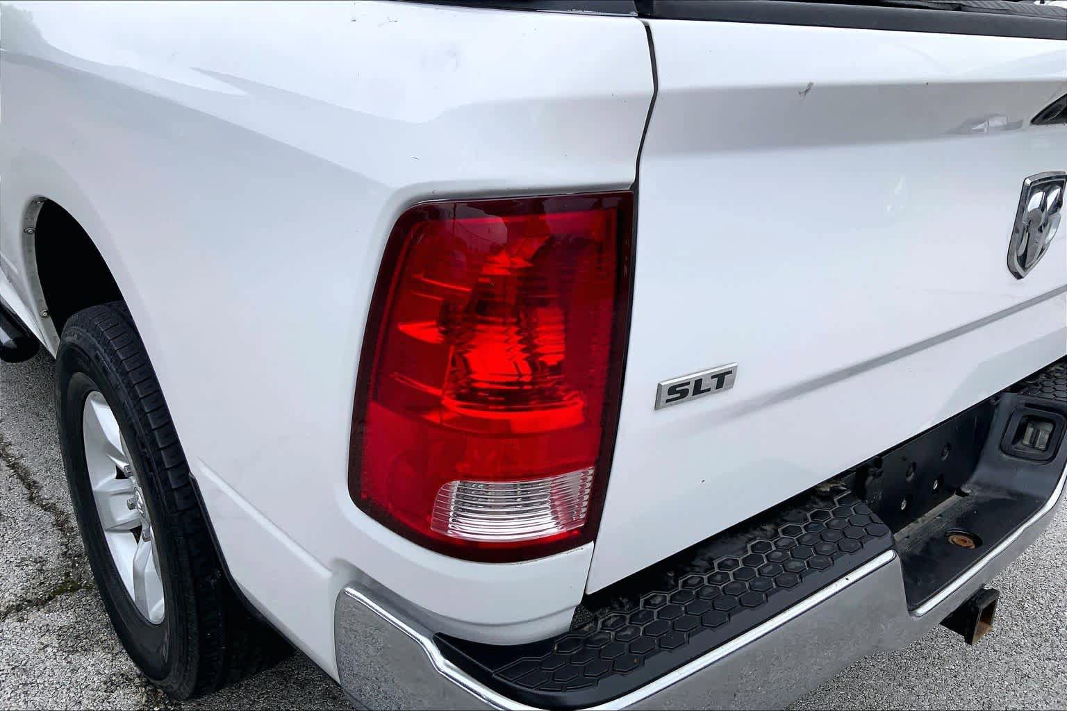 Used 2019 RAM 1500 Classic SLT RWD image 25