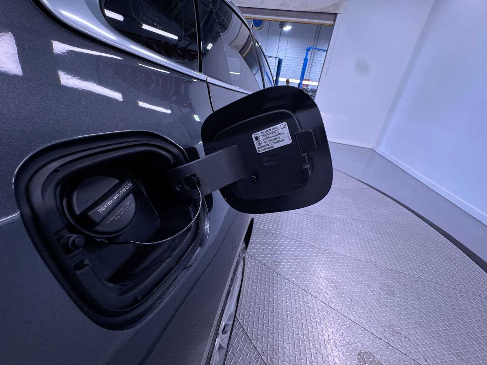 Used 2016 Chevrolet Malibu Premier FWD image 41