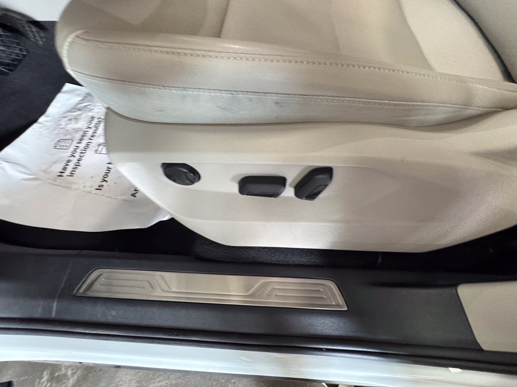 Used 2023 Volkswagen Atlas SE AWD/4WD image 18