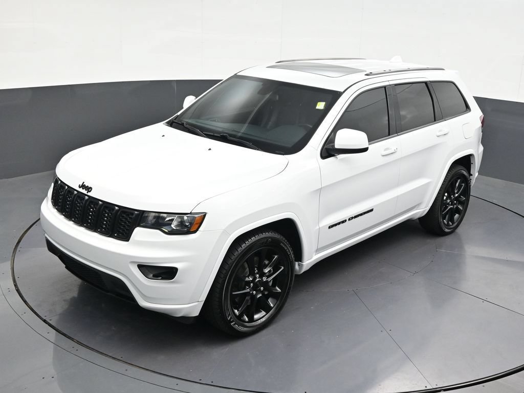 Used 2021 Jeep Grand Cherokee Laredo X RWD image 20