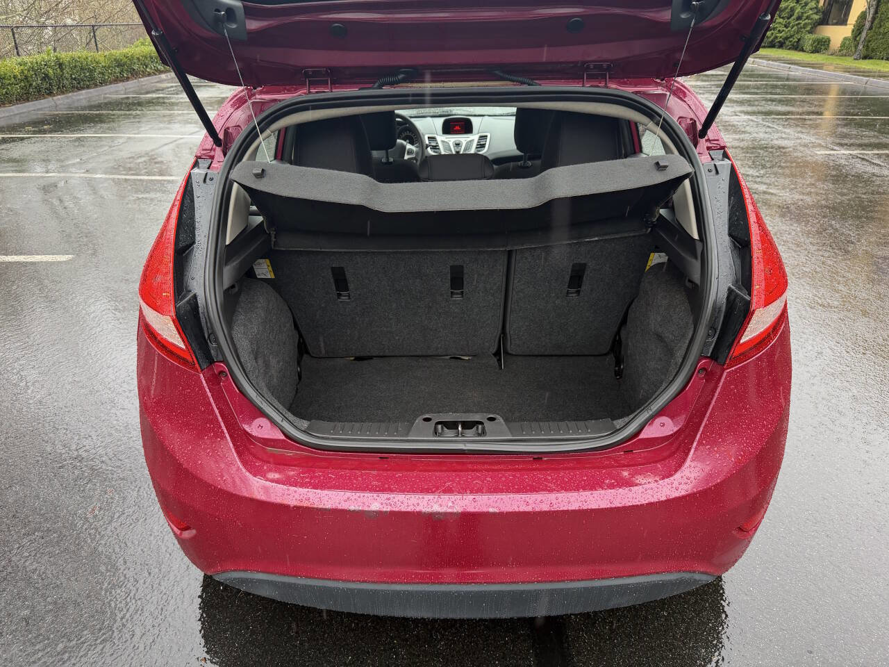 Used 2011 Ford Fiesta SE w/ 203A Rapid Spec Order Code image 7