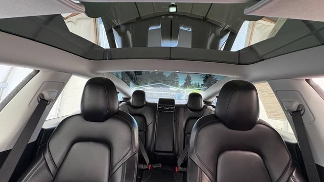 Used 2019 Tesla Model 3 Long Range RWD image 28