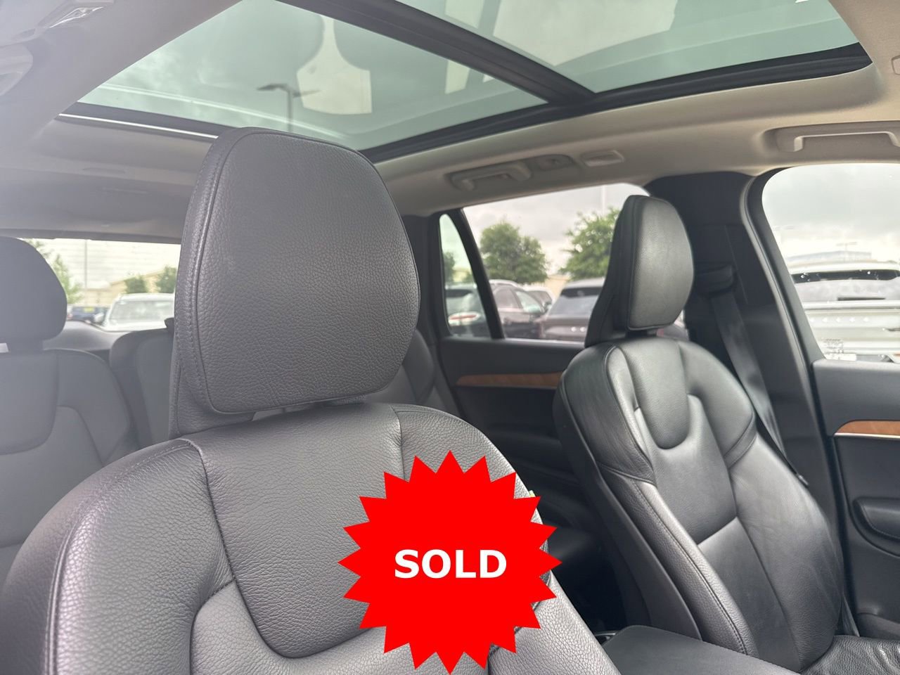 Certified 2023 Volvo XC90 B6 Plus w/ Protection Package Premier image 13