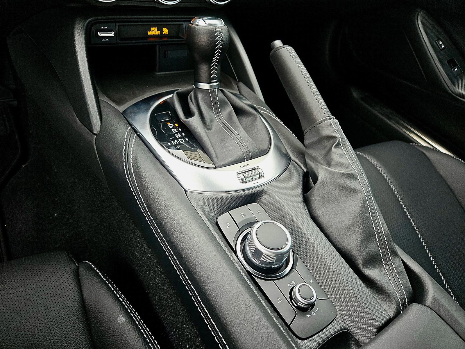 New 2026 MAZDA MX-5 Miata RF Grand Touring RWD image 14