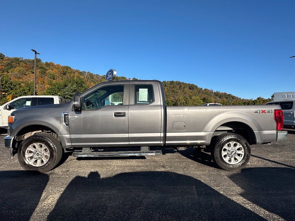 Used 2021 Ford F250 XL w/ STX Appearance Package AWD/4WD image 2