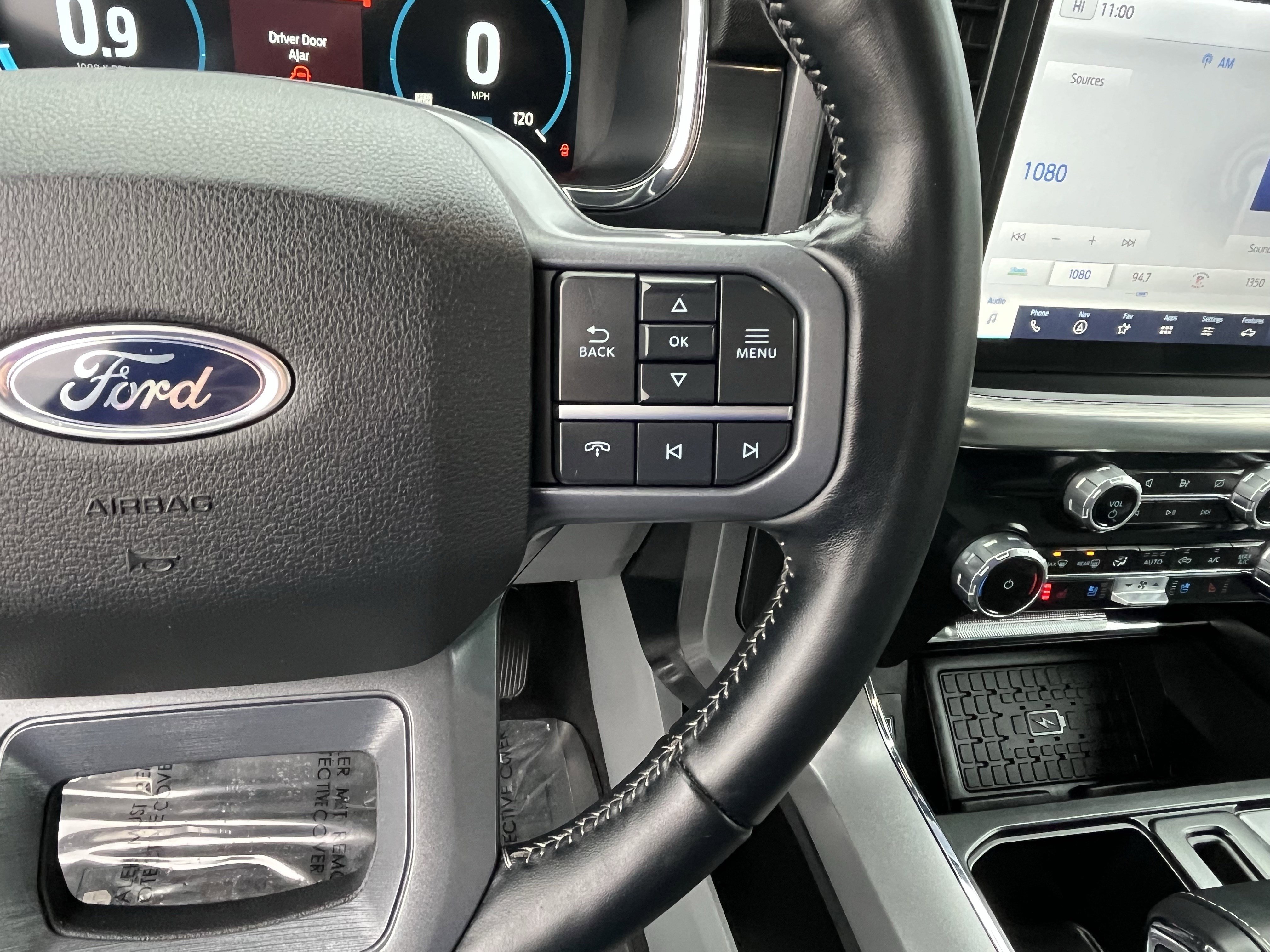 Used 2023 Ford F150 Lariat w/ Equipment Group 502A High image 20