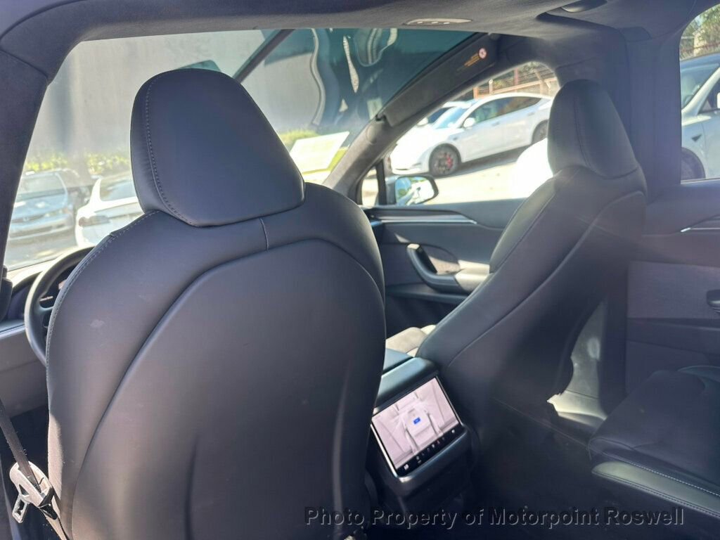 Used 2024 Tesla Model X Plaid image 16