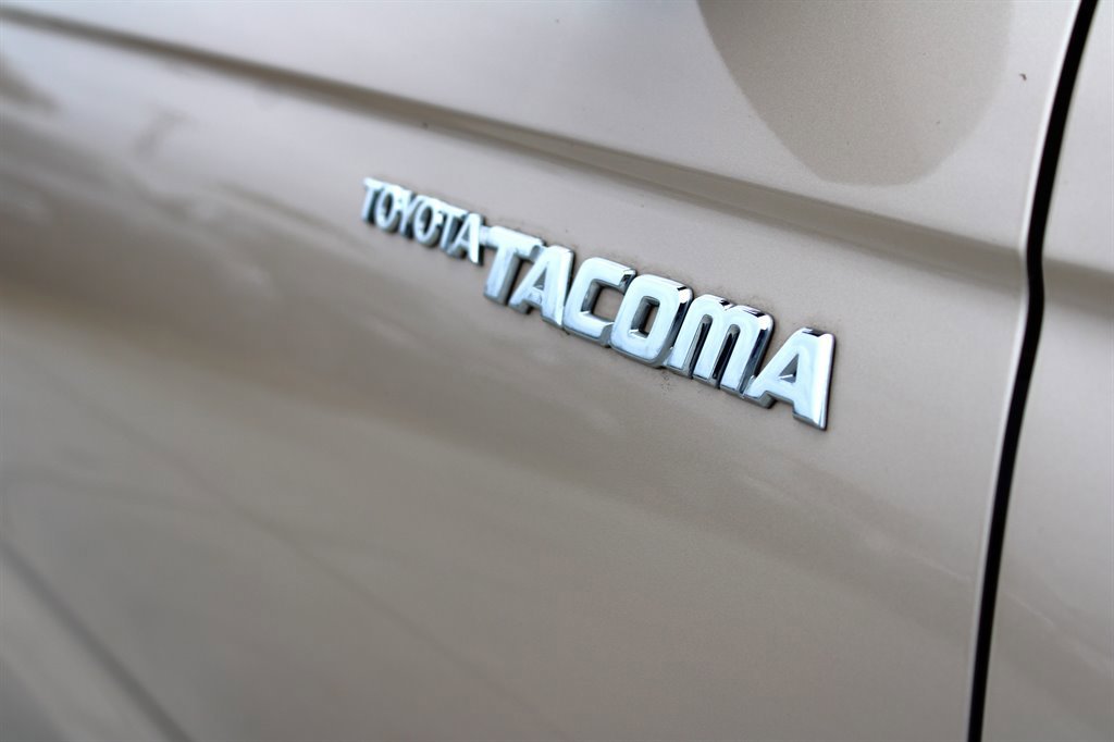 Used 1999 Toyota Tacoma 4x4 Xtracab V6 image 11