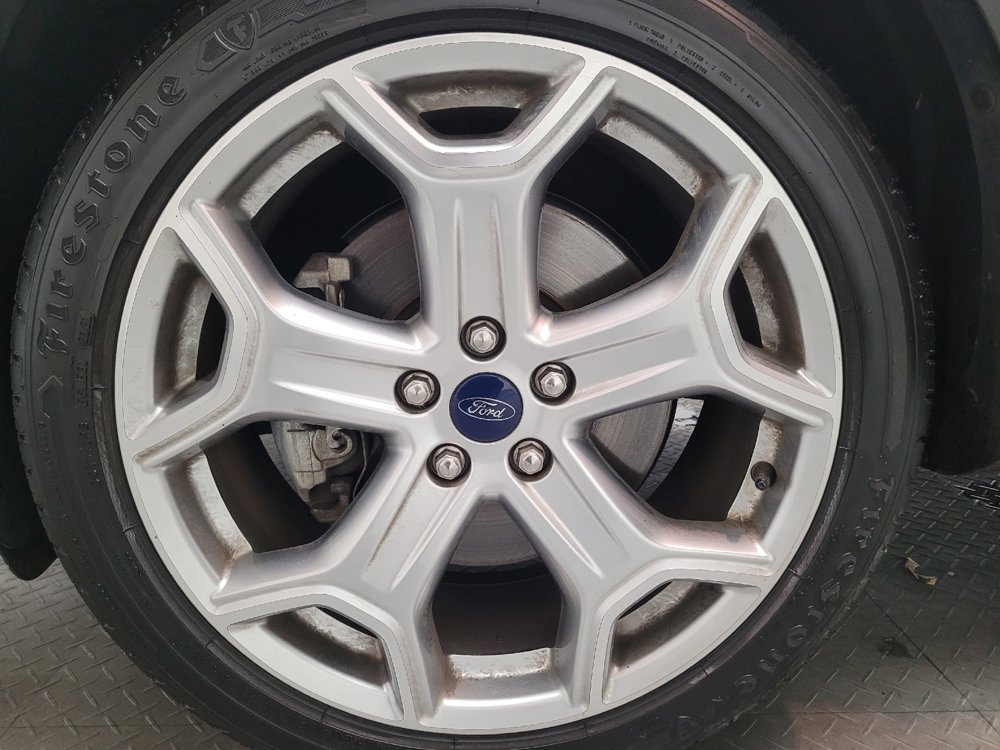 Used 2018 Ford Escape Titanium w/ Ford Safe & Smart Package AWD/4WD image 31