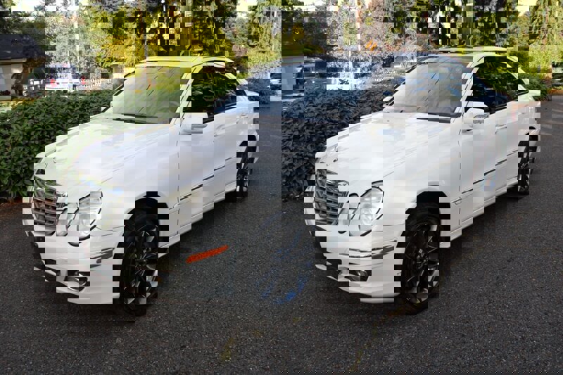 Used 2007 Mercedes-Benz E 350 Sedan image 1