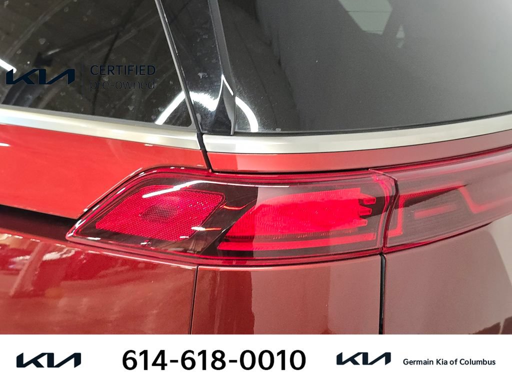 Certified 2024 Kia Carnival SX Prestige FWD image 15