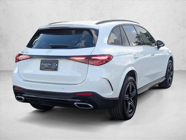 New 2026 Mercedes-Benz GLC 300 image 2