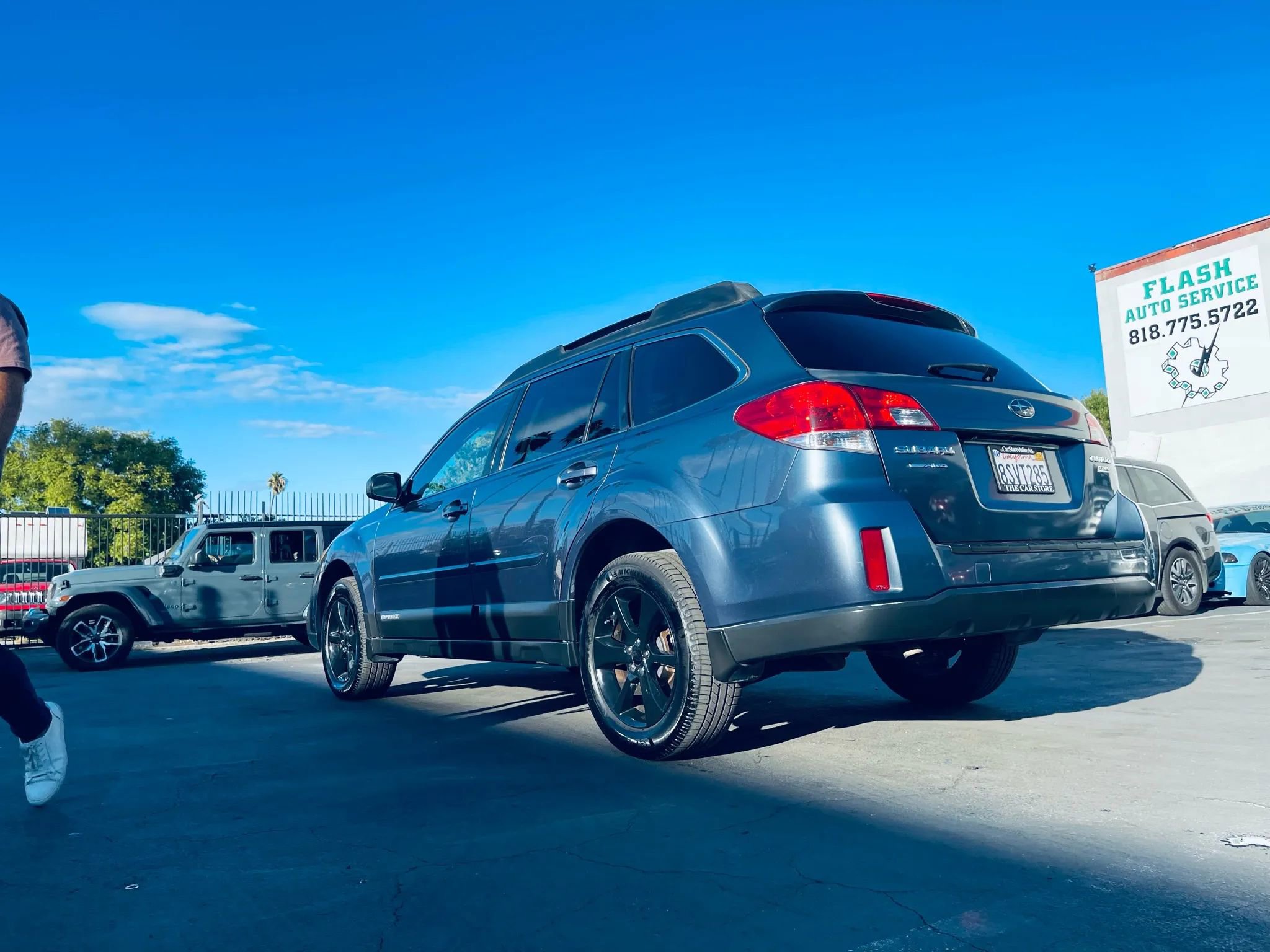 Used 2013 Subaru Outback 2.5i Limited image 8