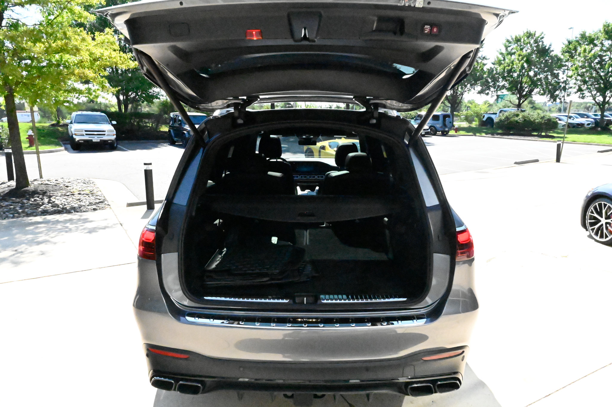 Used 2024 Mercedes-Benz GLS 63 AMG 4MATIC image 42