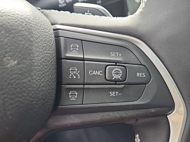 New 2026 Jeep Grand Cherokee Altitude RWD image 22