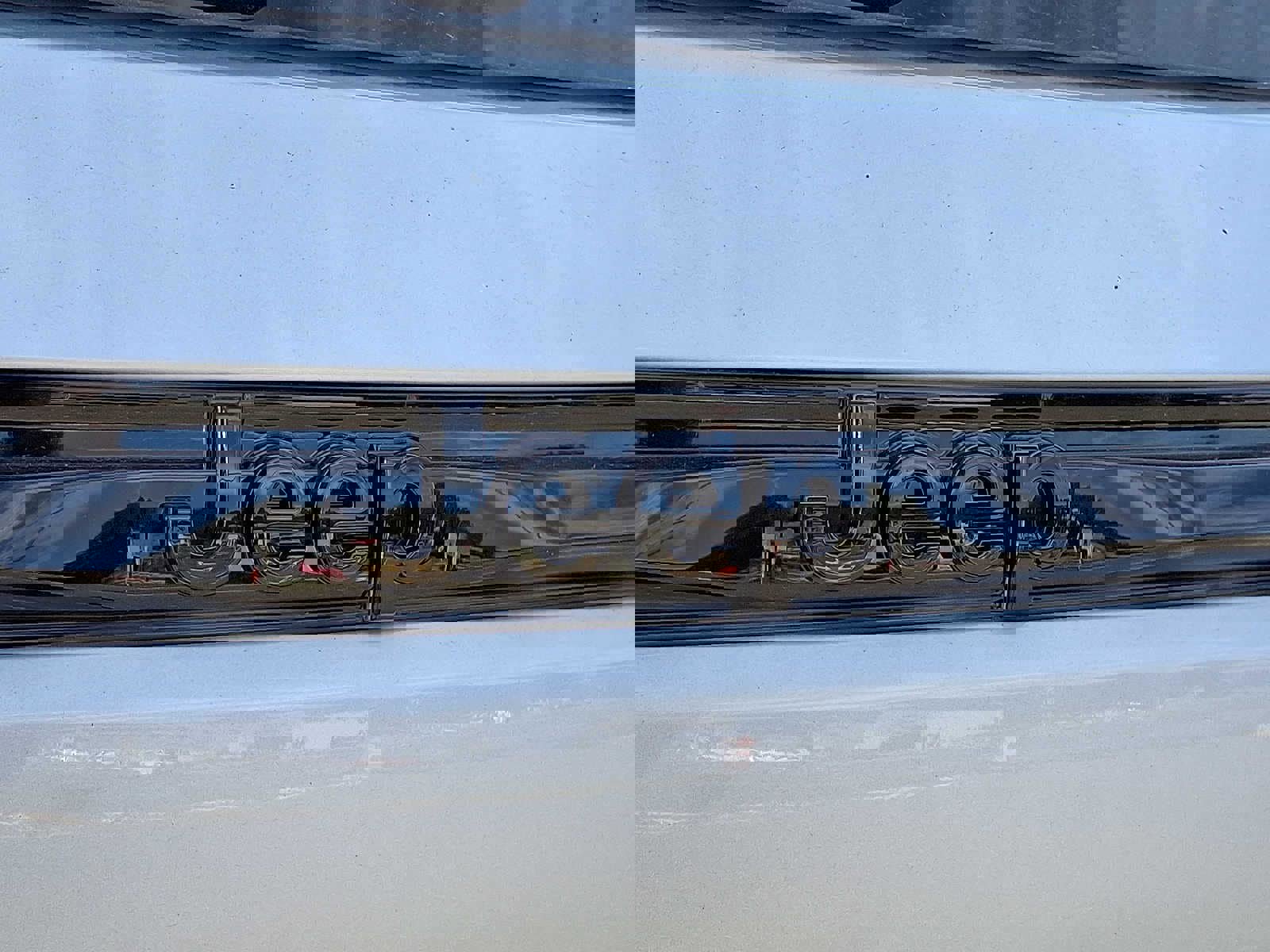 New 2025 Jeep Grand Cherokee Altitude image 18