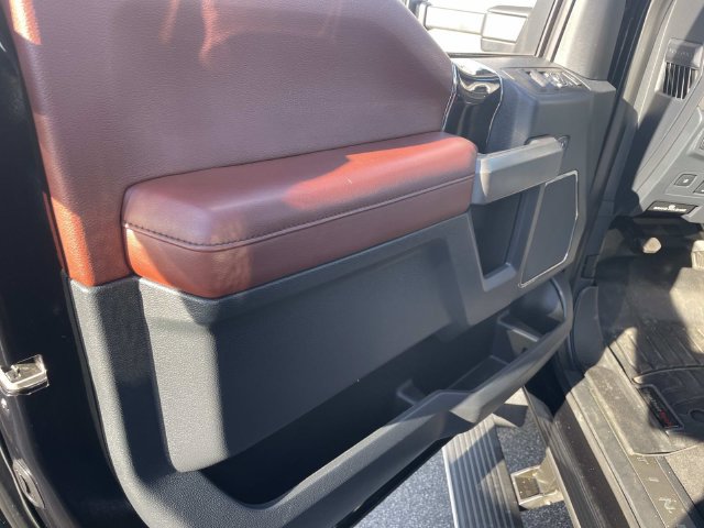 Used 2022 Ford F350 Platinum AWD/4WD image 23