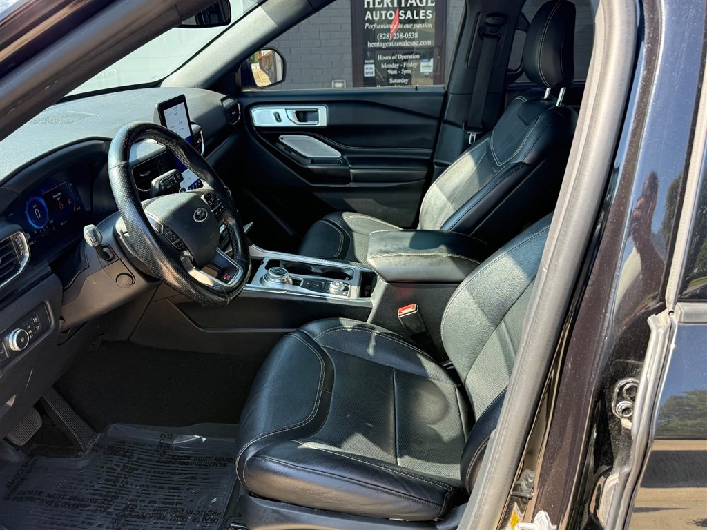 Used 2020 Ford Explorer ST w/ Premium Technology Package AWD/4WD image 16