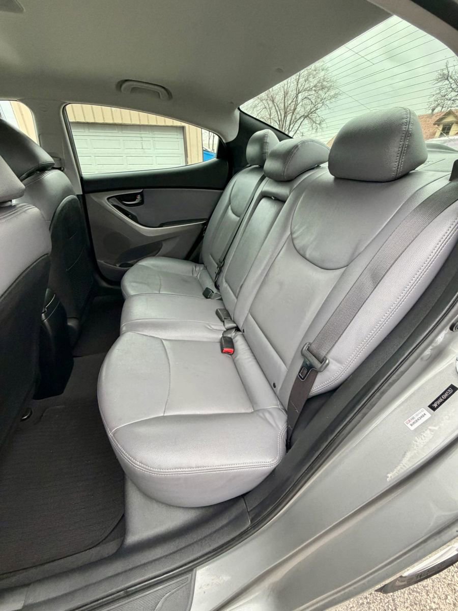 Used 2013 Hyundai Elantra GLS w/ Preferred Pkg image 19